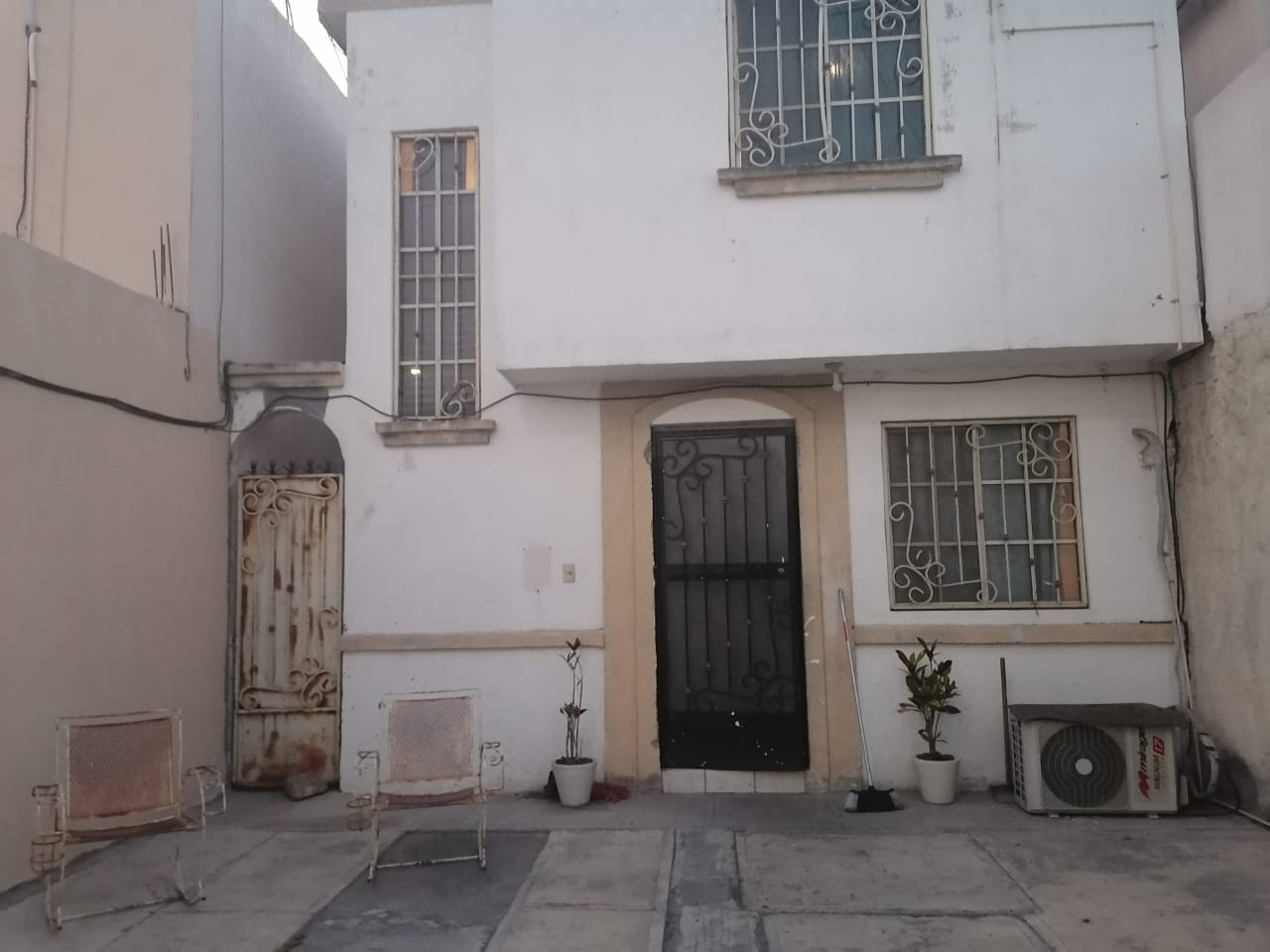 CASA EN VENTA EN APODACA NL ZO
